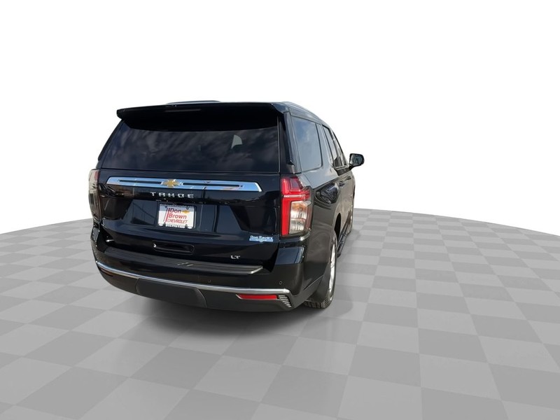 Chevrolet Tahoe Vehicle Full-screen Gallery Image 11