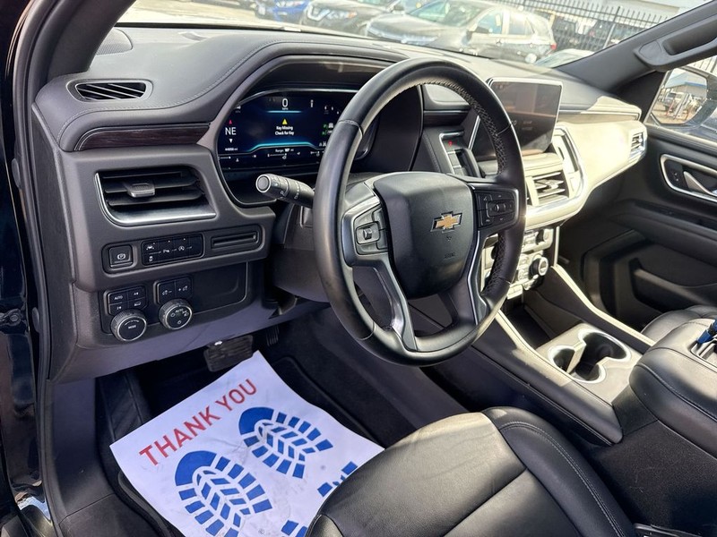 Chevrolet Tahoe Vehicle Full-screen Gallery Image 17