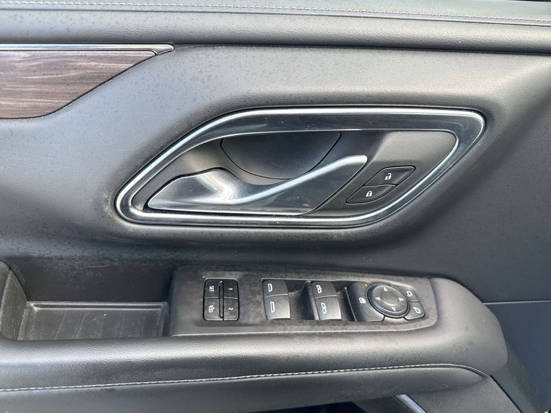 Chevrolet Tahoe Vehicle Full-screen Gallery Image 30