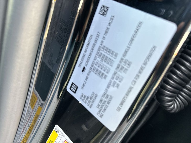 Chevrolet Tahoe Vehicle Full-screen Gallery Image 40