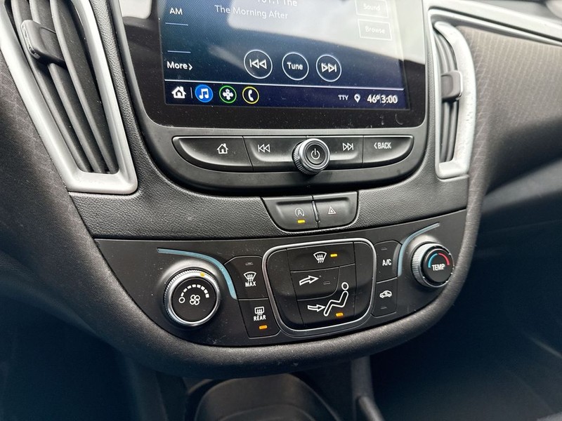 Chevrolet Malibu Vehicle Full-screen Gallery Image 37