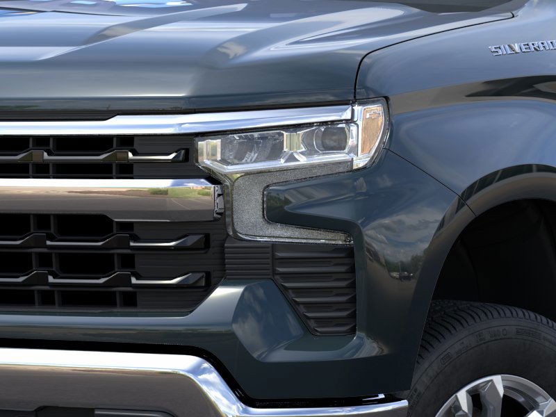 Chevrolet Silverado 1500 Vehicle Full-screen Gallery Image 10