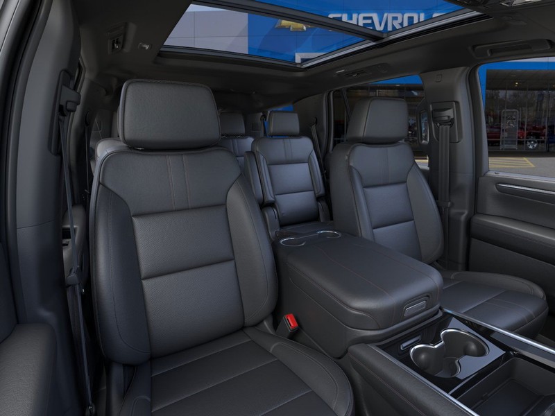 Chevrolet Tahoe Vehicle Full-screen Gallery Image 16