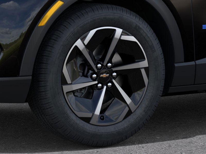 Chevrolet Equinox EV Vehicle Full-screen Gallery Image 9