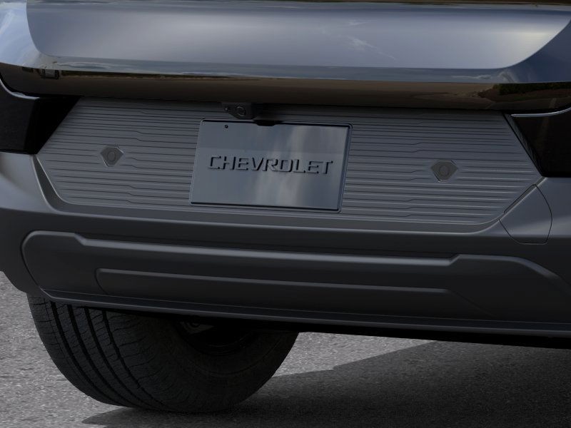 Chevrolet Equinox EV Vehicle Full-screen Gallery Image 14