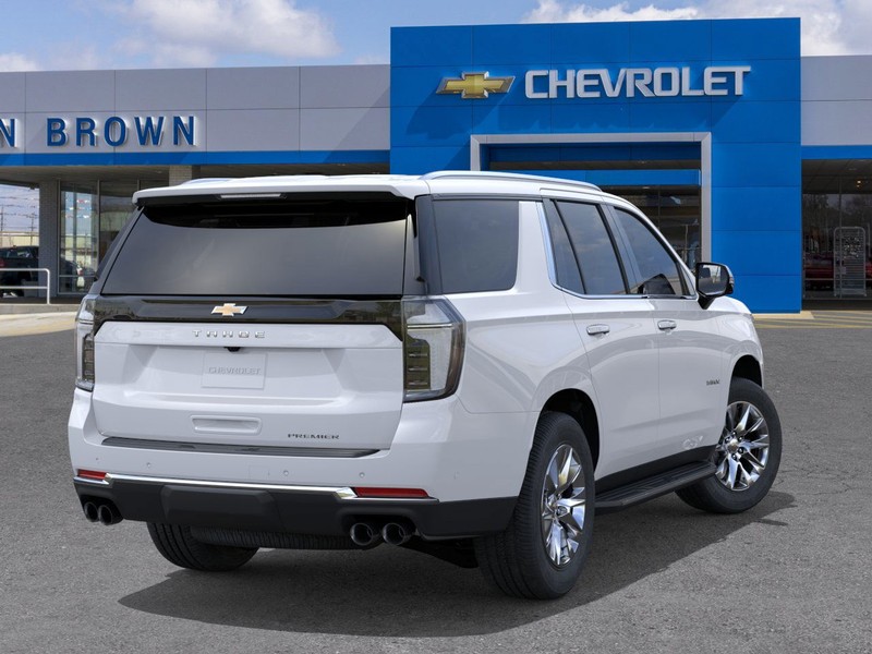 Chevrolet Tahoe Vehicle Full-screen Gallery Image 4