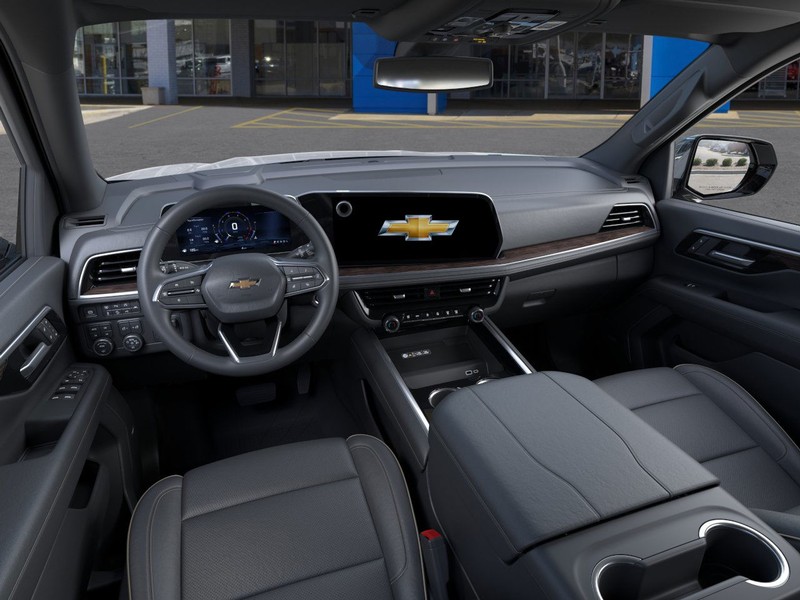 Chevrolet Tahoe Vehicle Full-screen Gallery Image 15