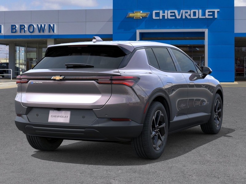 Chevrolet Equinox EV Vehicle Full-screen Gallery Image 4