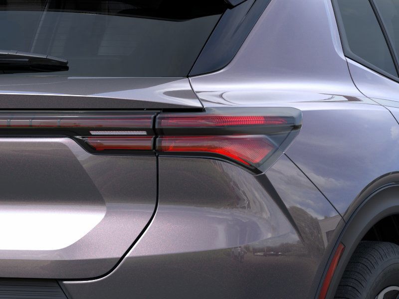 Chevrolet Equinox EV Vehicle Full-screen Gallery Image 11