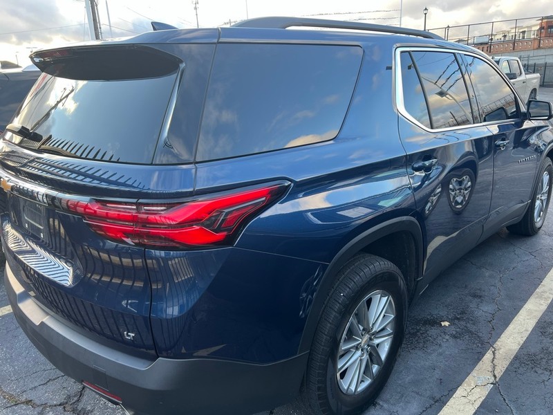 Chevrolet Traverse Vehicle Full-screen Gallery Image 6