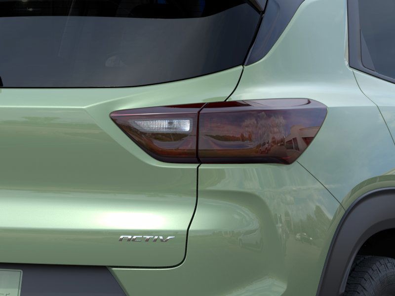 Chevrolet Trailblazer Vehicle Full-screen Gallery Image 11