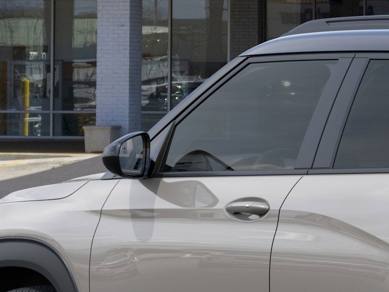 Chevrolet Trailblazer Vehicle Full-screen Gallery Image 12