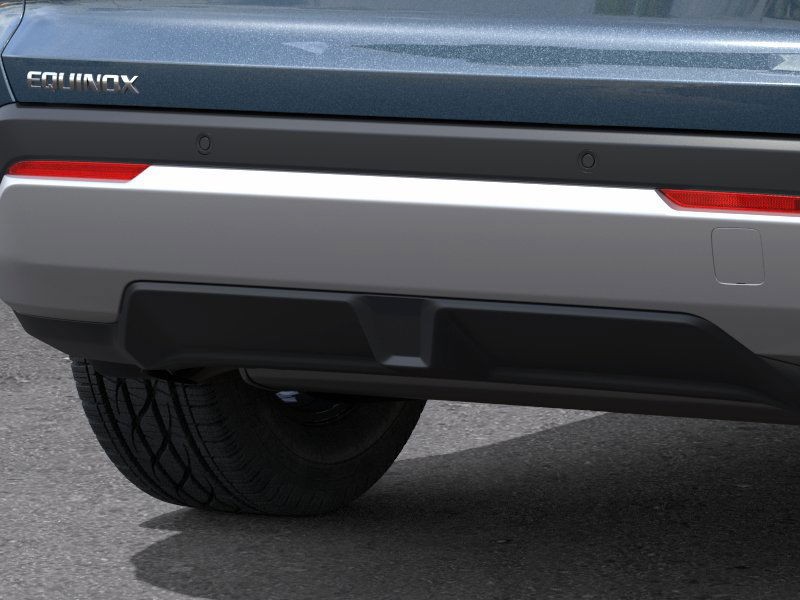 Chevrolet Equinox Vehicle Full-screen Gallery Image 14
