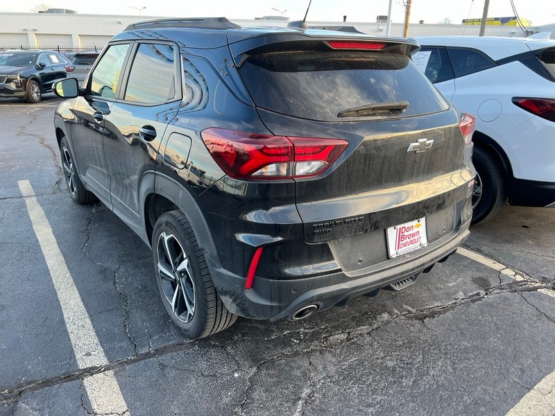 Chevrolet Trailblazer Vehicle Full-screen Gallery Image 4