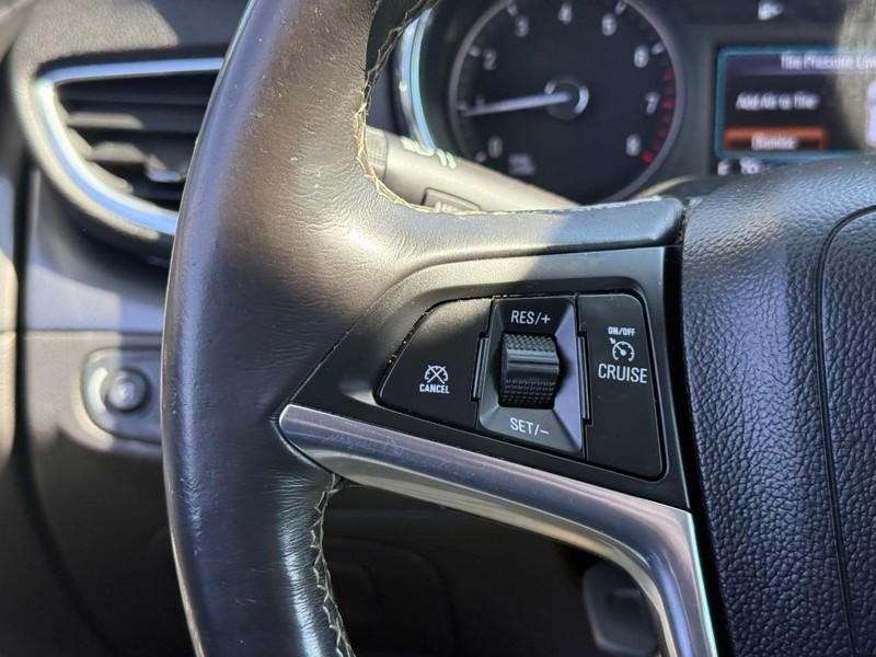 Buick Encore Vehicle Full-screen Gallery Image 22