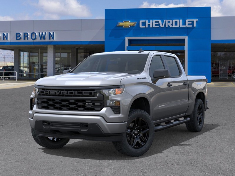 Chevrolet Silverado 1500 Vehicle Full-screen Gallery Image 6