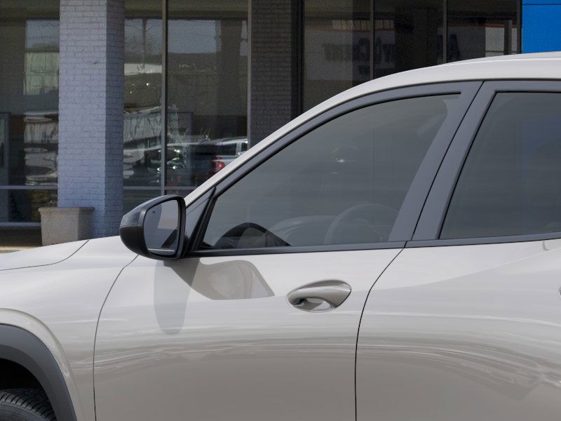 Chevrolet Trax Vehicle Full-screen Gallery Image 12