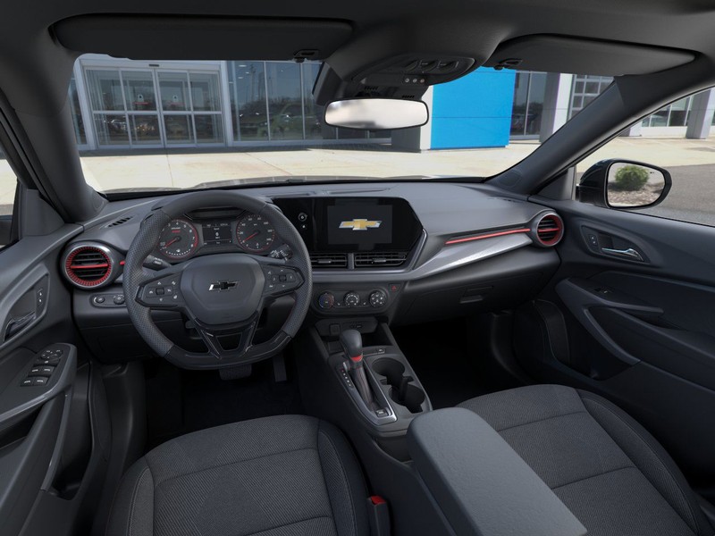 Chevrolet Trax Vehicle Full-screen Gallery Image 15