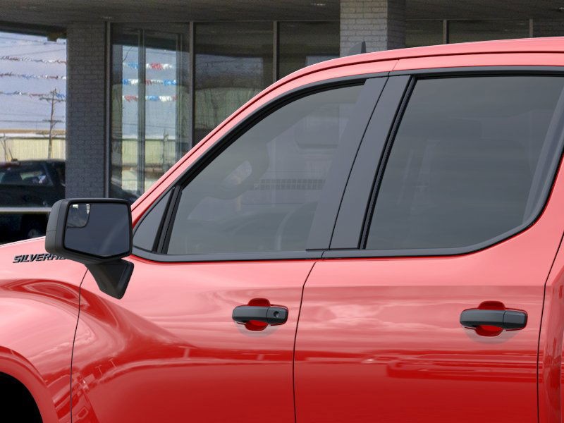 Chevrolet Silverado 1500 Vehicle Full-screen Gallery Image 12