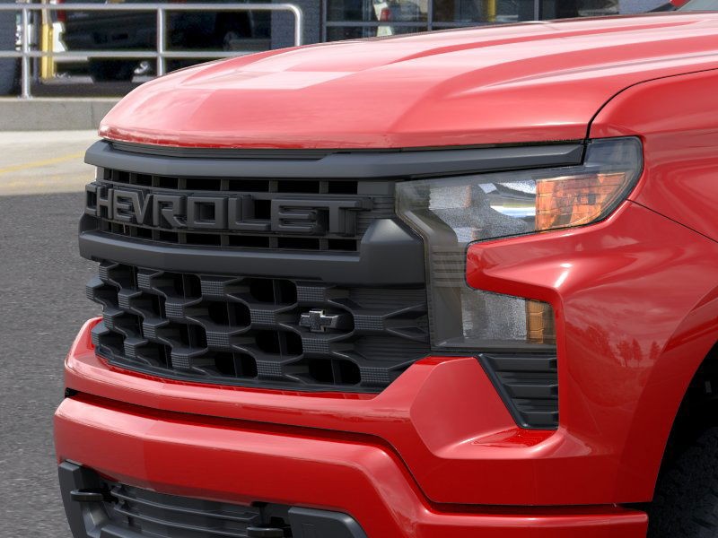 Chevrolet Silverado 1500 Vehicle Full-screen Gallery Image 13
