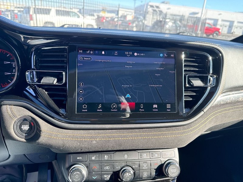 Dodge Durango Vehicle Full-screen Gallery Image 20