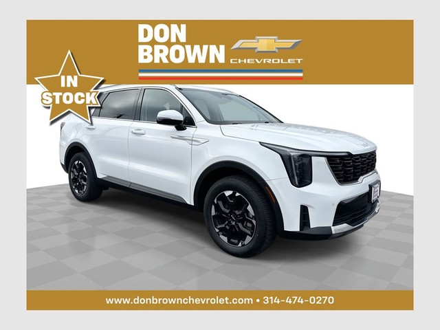 2024 Kia Sorento S's photo