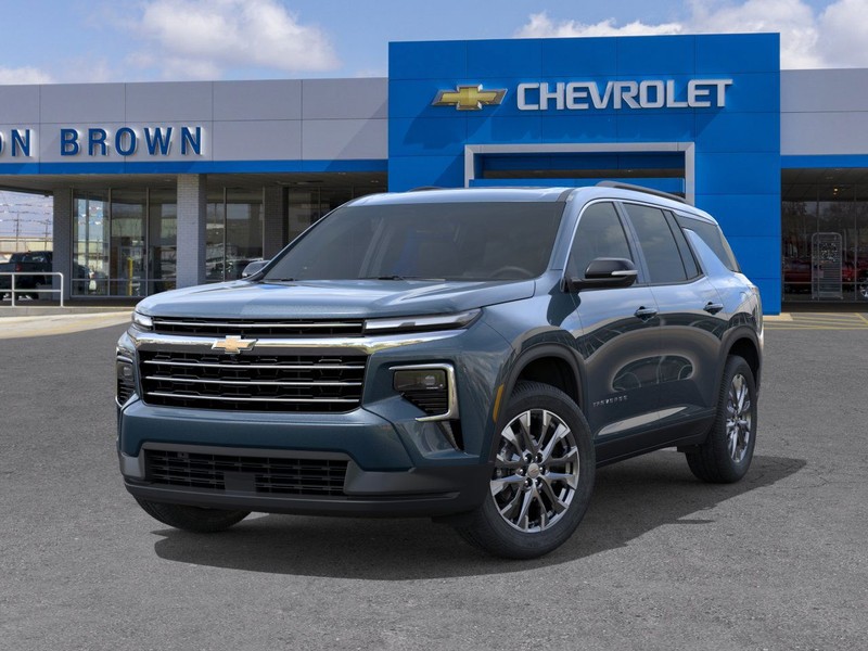 Chevrolet Traverse Vehicle Full-screen Gallery Image 6