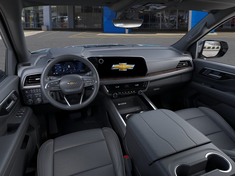 Chevrolet Tahoe Vehicle Full-screen Gallery Image 15