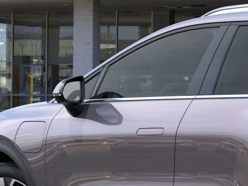 Chevrolet Equinox EV Vehicle Full-screen Gallery Image 12