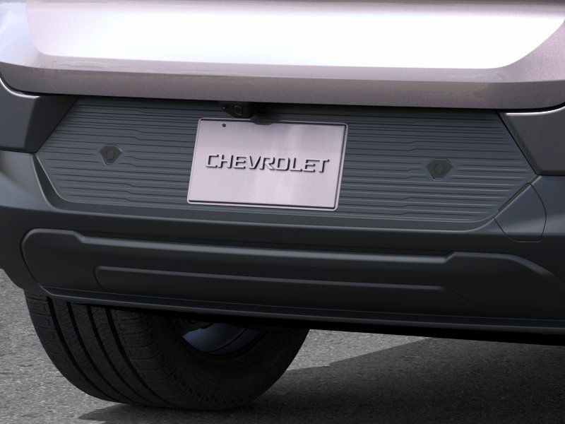 Chevrolet Equinox EV Vehicle Full-screen Gallery Image 14