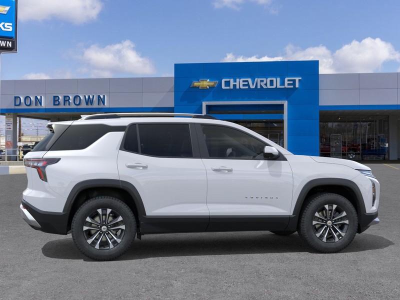 Chevrolet Equinox Vehicle Full-screen Gallery Image 5