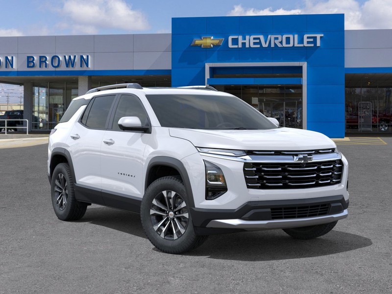 Chevrolet Equinox Vehicle Full-screen Gallery Image 7