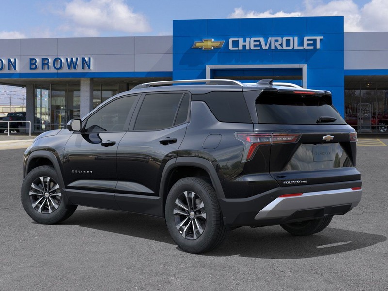 Chevrolet Equinox Vehicle Full-screen Gallery Image 3