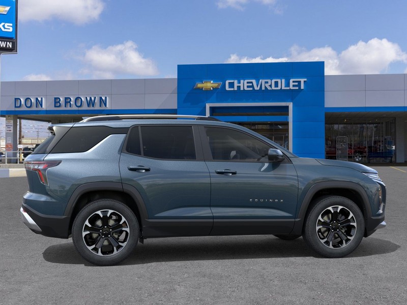 Chevrolet Equinox Vehicle Full-screen Gallery Image 5