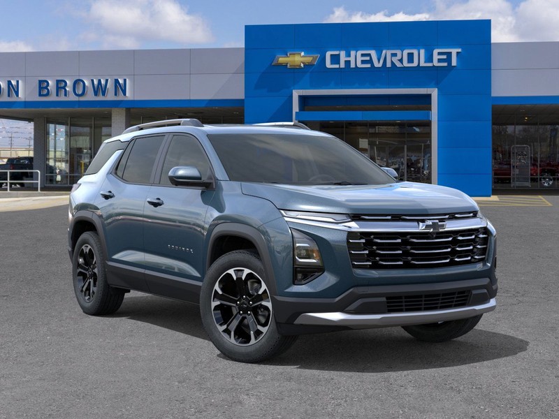 Chevrolet Equinox Vehicle Full-screen Gallery Image 7