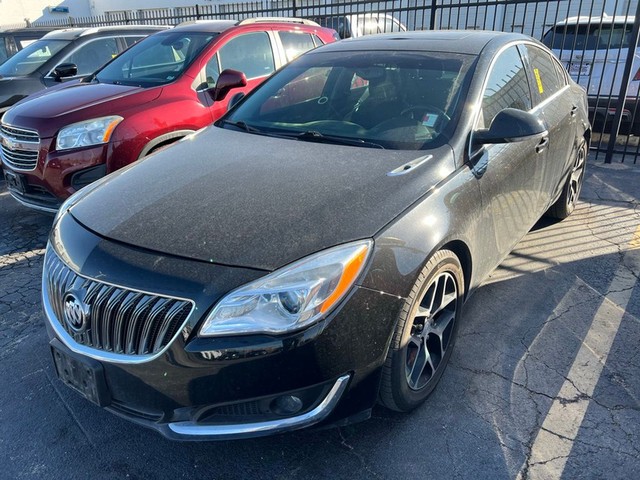 2017 Buick Regal Sport Touring's photo