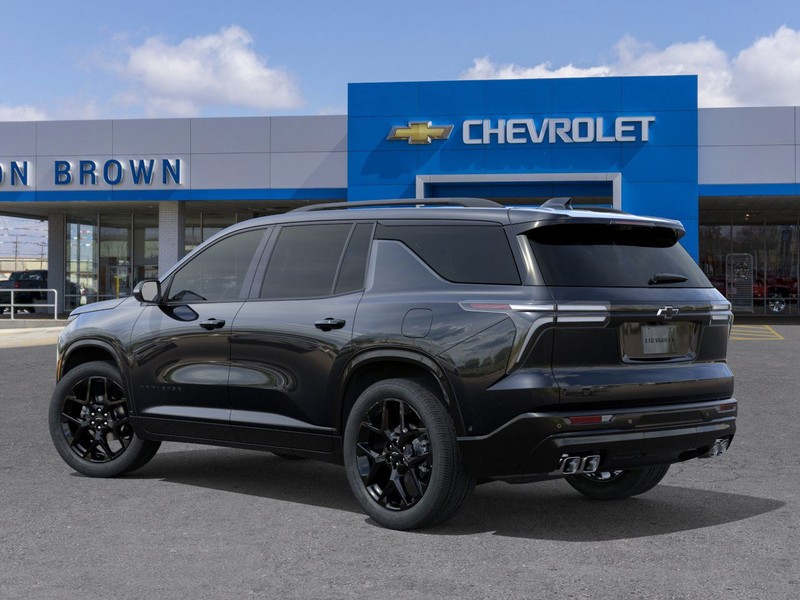 Chevrolet Traverse Vehicle Full-screen Gallery Image 3