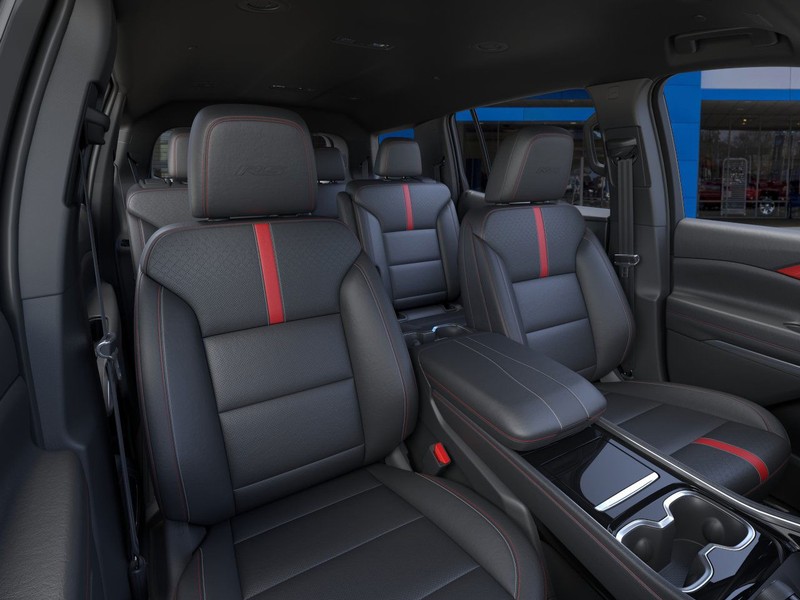 Chevrolet Traverse Vehicle Full-screen Gallery Image 16