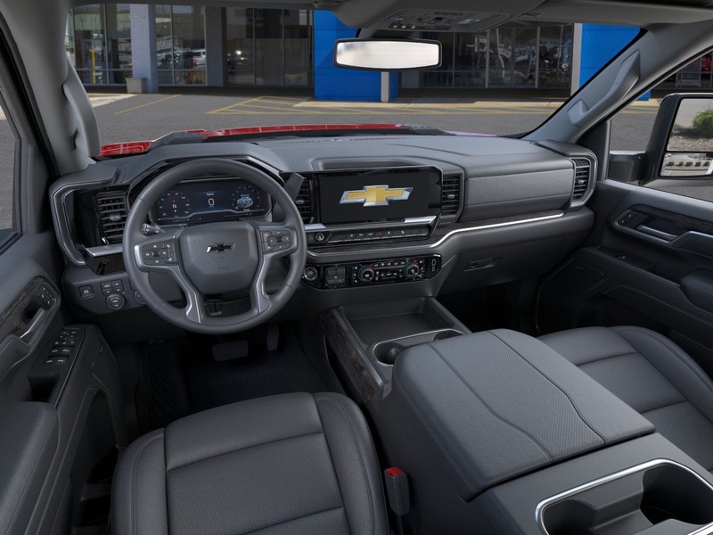 Chevrolet Silverado 2500 HD Vehicle Full-screen Gallery Image 15