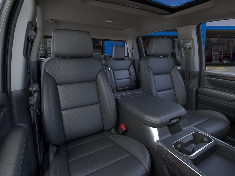 Chevrolet Silverado 2500 HD Vehicle Full-screen Gallery Image 16