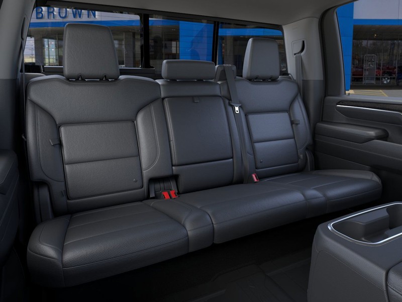 Chevrolet Silverado 2500 HD Vehicle Full-screen Gallery Image 17