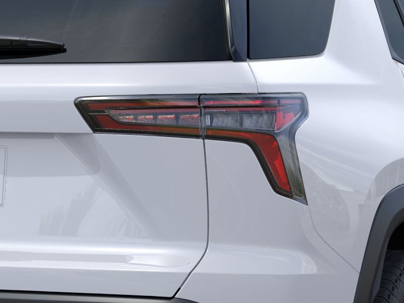 Chevrolet Equinox Vehicle Full-screen Gallery Image 11