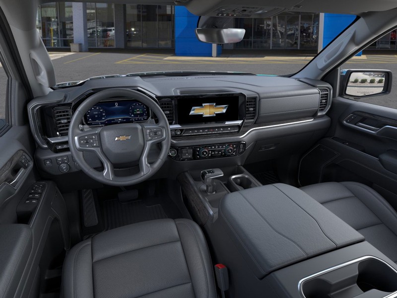 Chevrolet Silverado 1500 Vehicle Full-screen Gallery Image 15