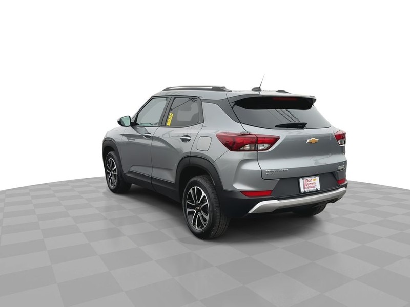 Chevrolet TrailBlazer Vehicle Full-screen Gallery Image 10