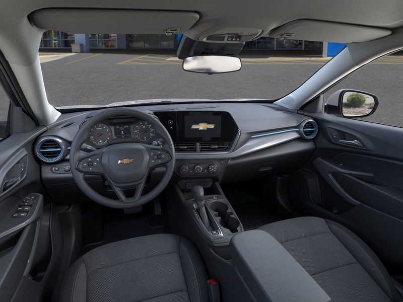 Chevrolet Trax Vehicle Full-screen Gallery Image 15