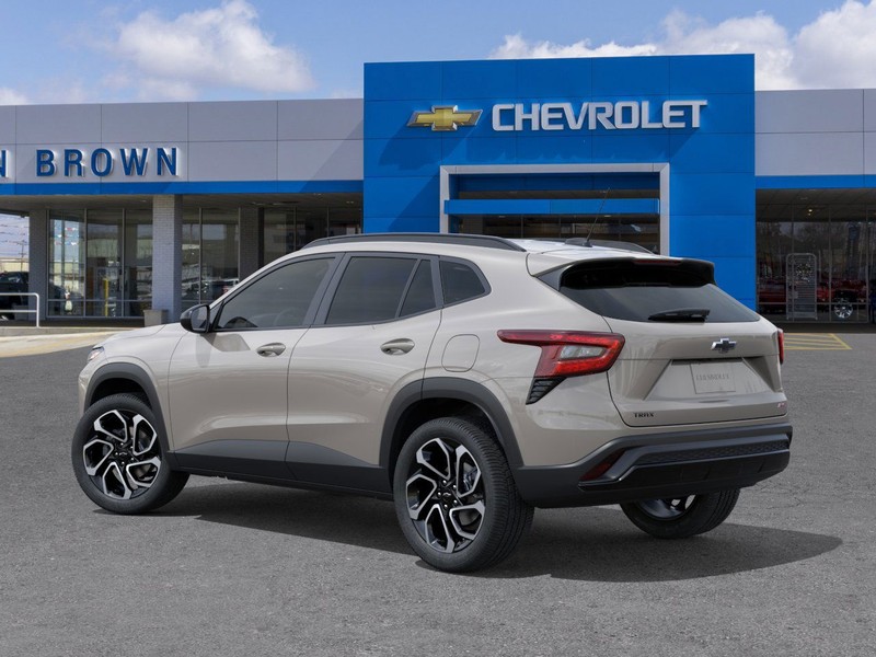 Chevrolet Trax Vehicle Full-screen Gallery Image 3