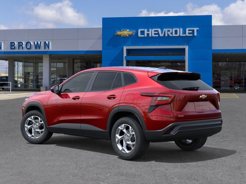 Chevrolet Trax Vehicle Full-screen Gallery Image 3