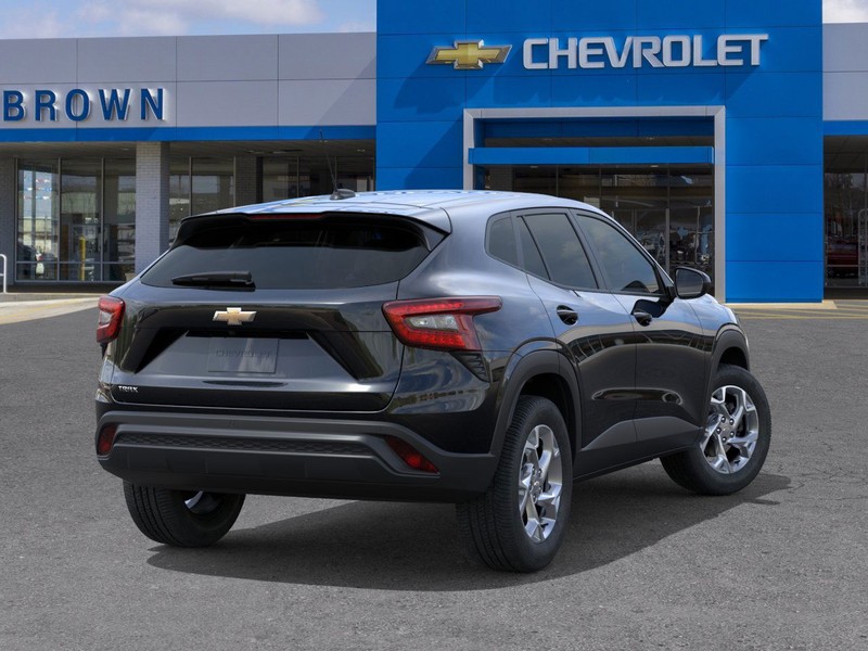 Chevrolet Trax Vehicle Full-screen Gallery Image 4