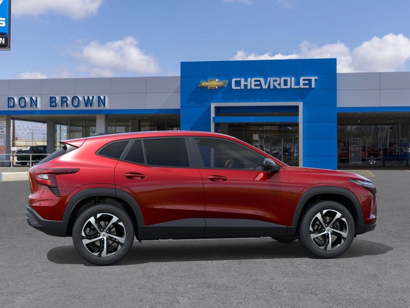 Chevrolet Trax Vehicle Full-screen Gallery Image 5