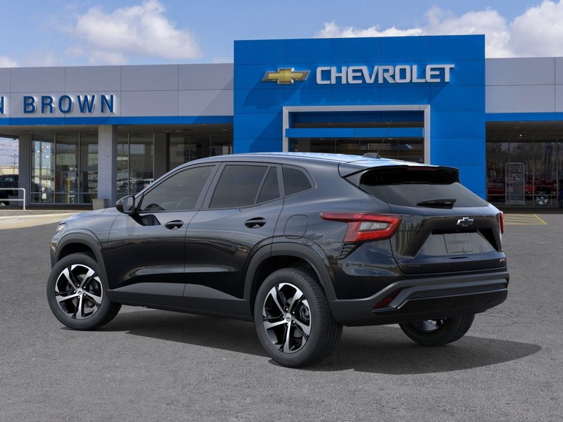 Chevrolet Trax Vehicle Full-screen Gallery Image 3